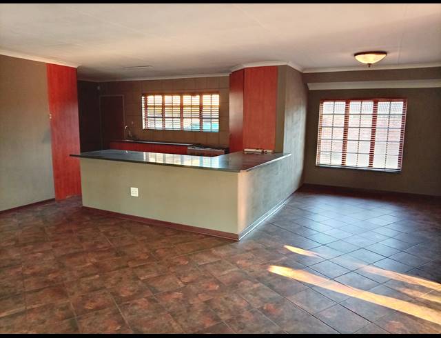 3 BEDROOM HOUSE TO LET IN SUIDHEUWEL